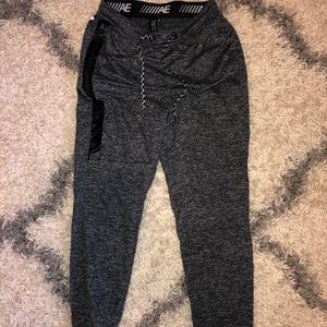 American Eagle Mens Joggers